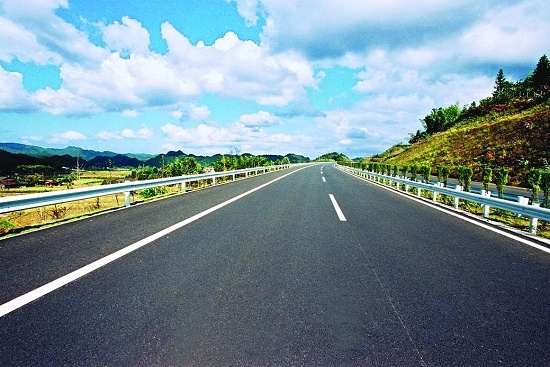 瀝青混凝土路面施工